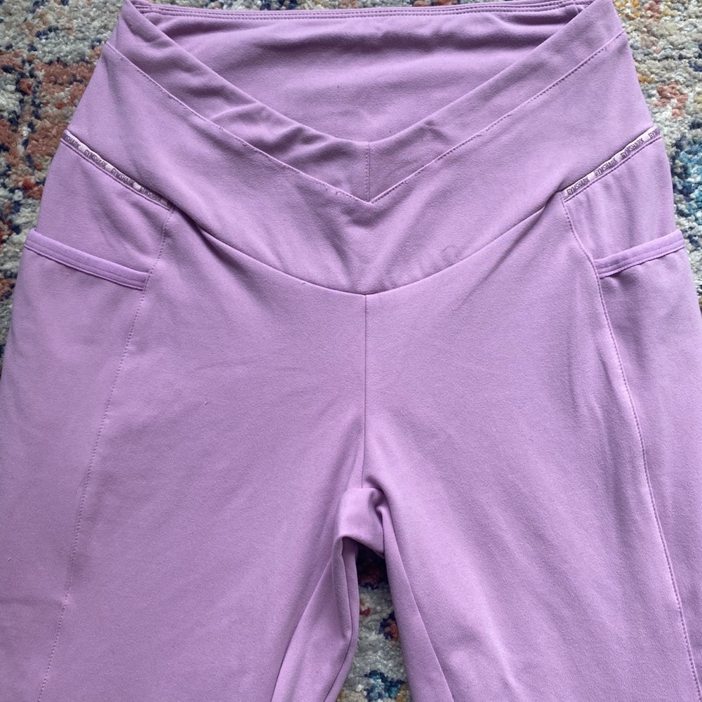 Pink Gymshark leggings!